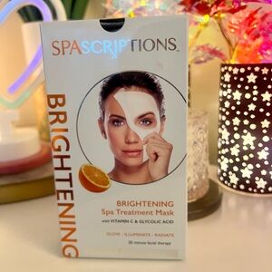 SPASCRIPTIONS BRIGHTENING
Spa Treatment Mask New in Box